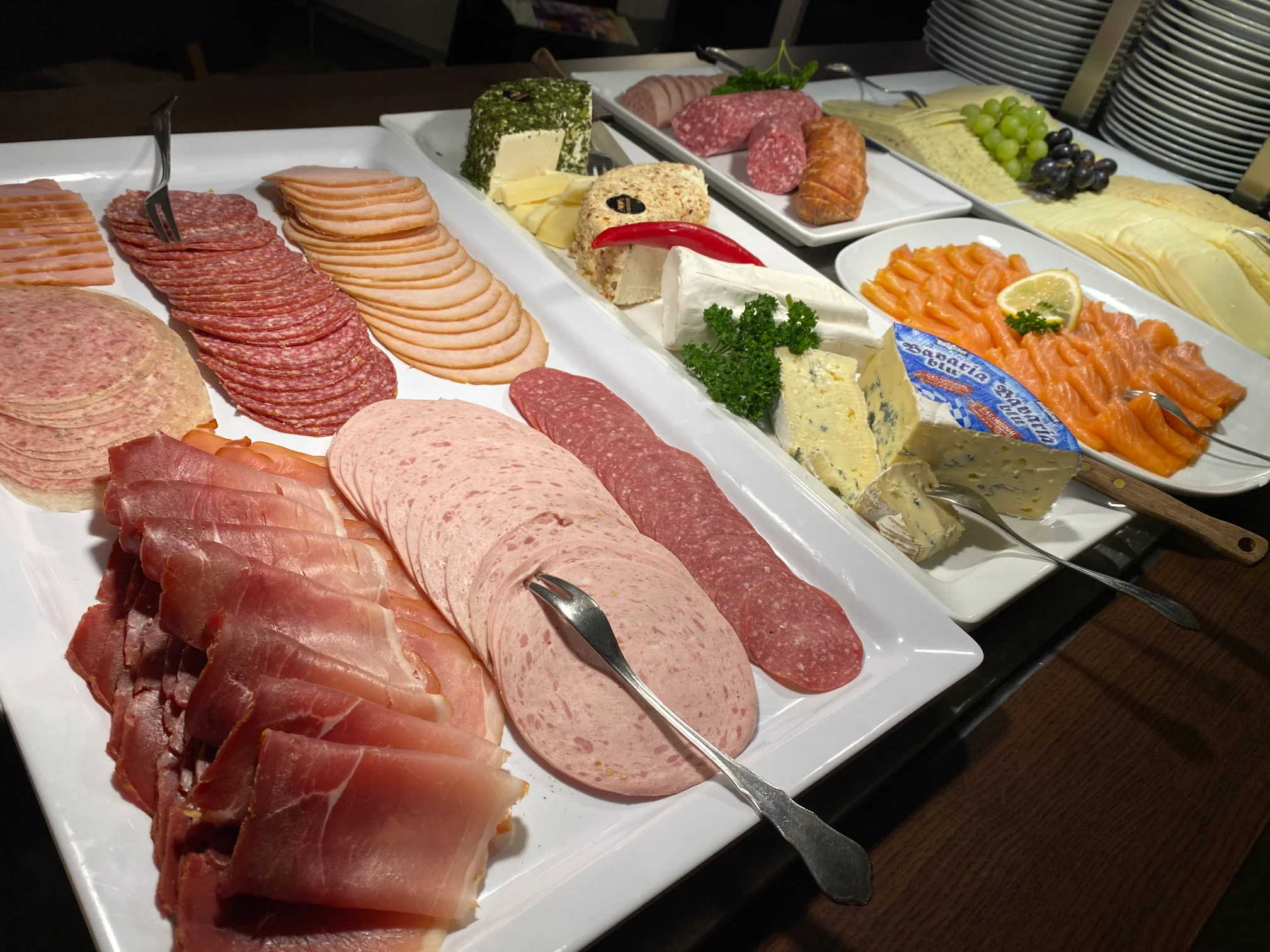 Frühstück mit Aufschnitt